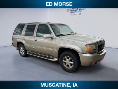 2000 Cadillac Escalade Base