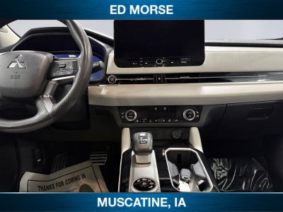 2025 Mitsubishi Outlander SEL