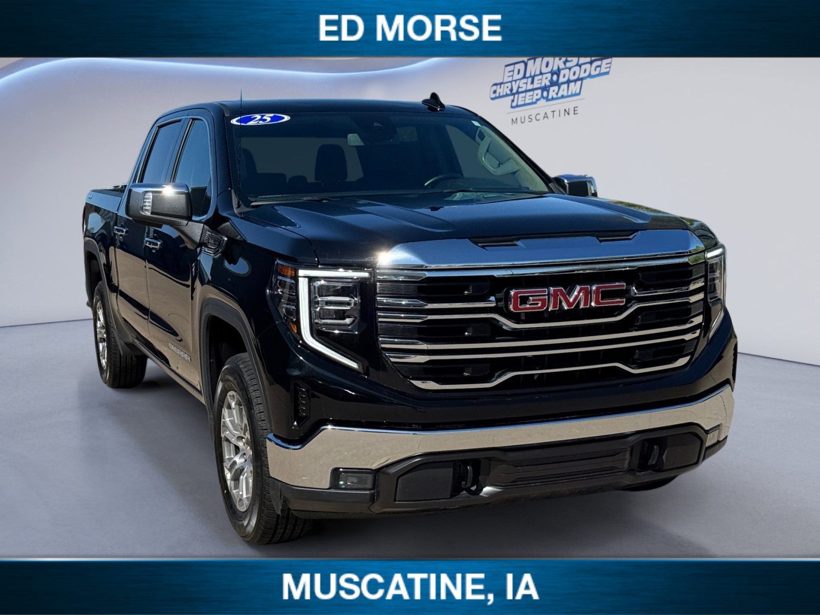 2025 GMC Sierra 1500 SLT