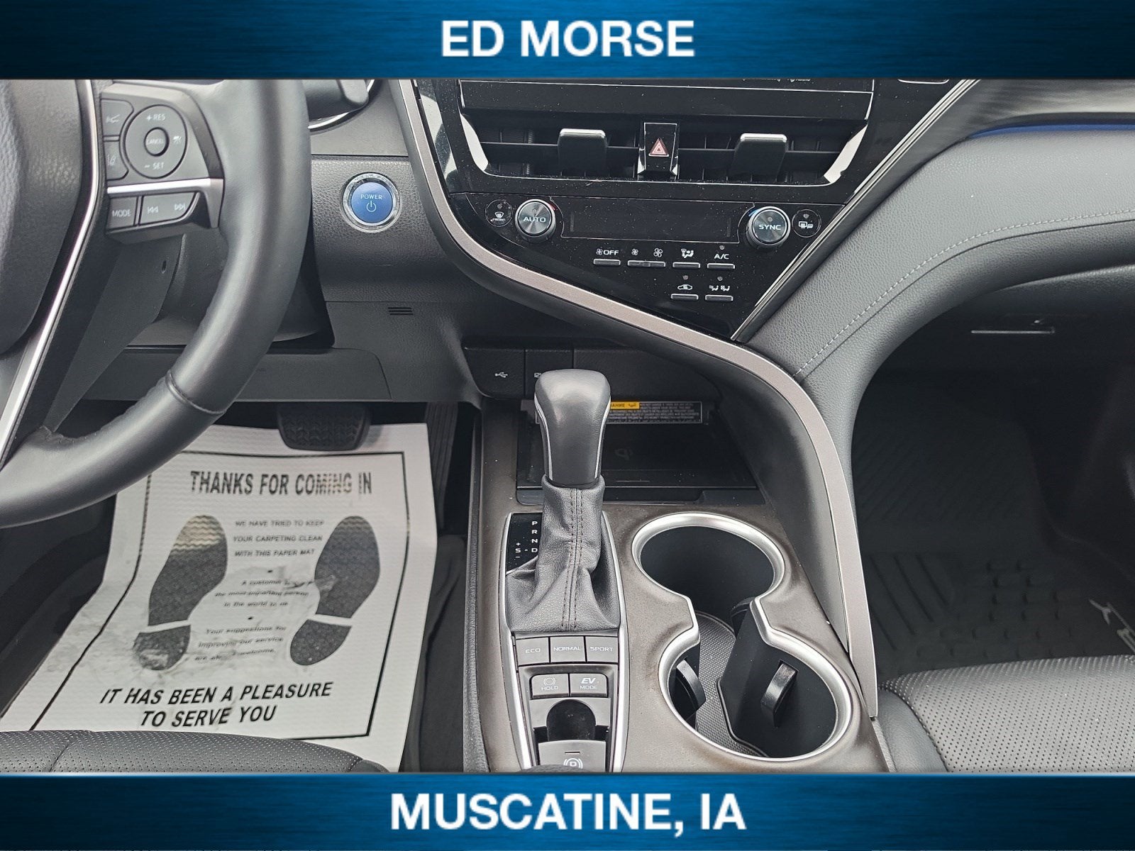 2021 Toyota Camry Hybrid XLE