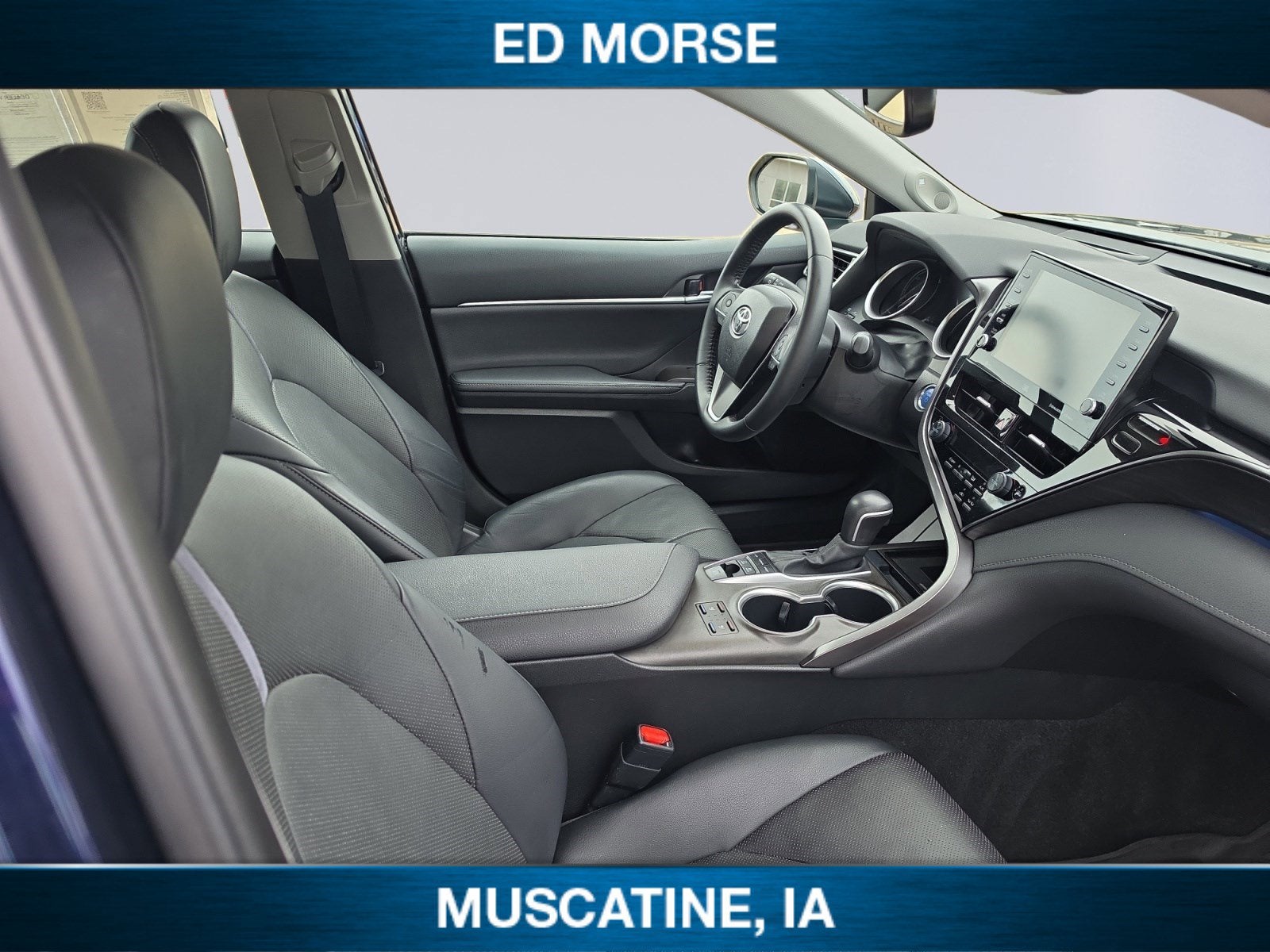 2021 Toyota Camry Hybrid XLE