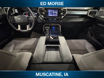 2023 Toyota Tundra 4WD SR5