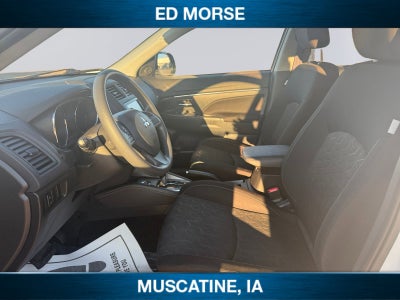 2025 Mitsubishi Outlander Sport ES