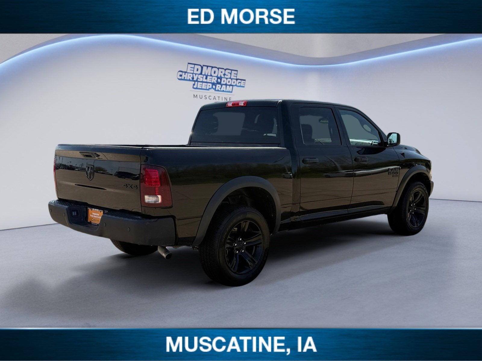 2024 RAM 1500 Classic Warlock Crew Cab 4x4 5'7' Box