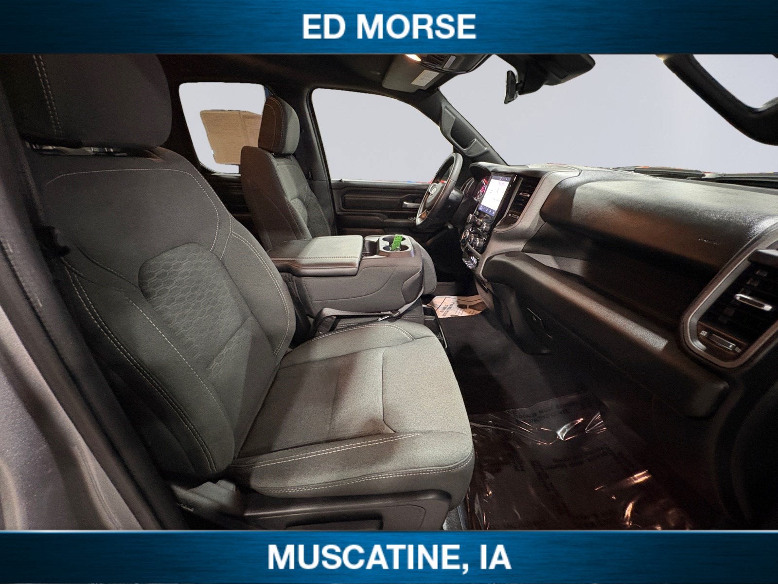 2025 RAM 1500 Tradesman Quad Cab 4x4 6'4' Box