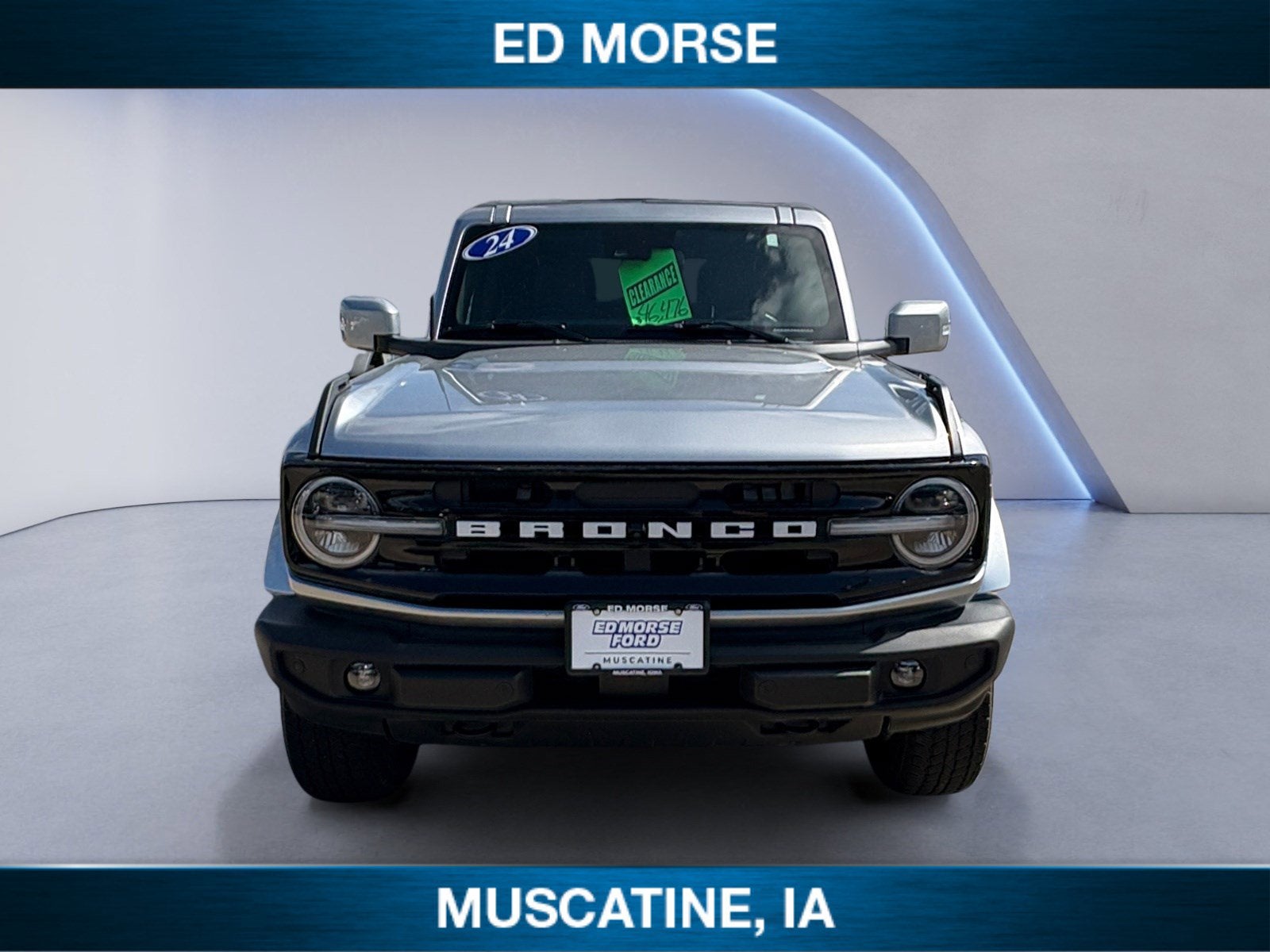 2024 Ford Bronco Outer Banks