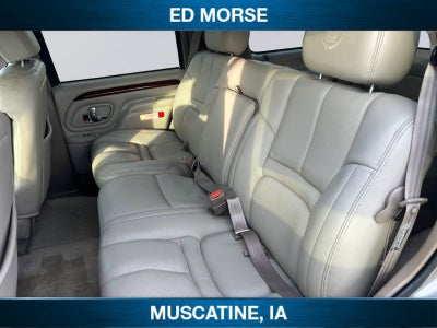 2000 Cadillac Escalade Standard