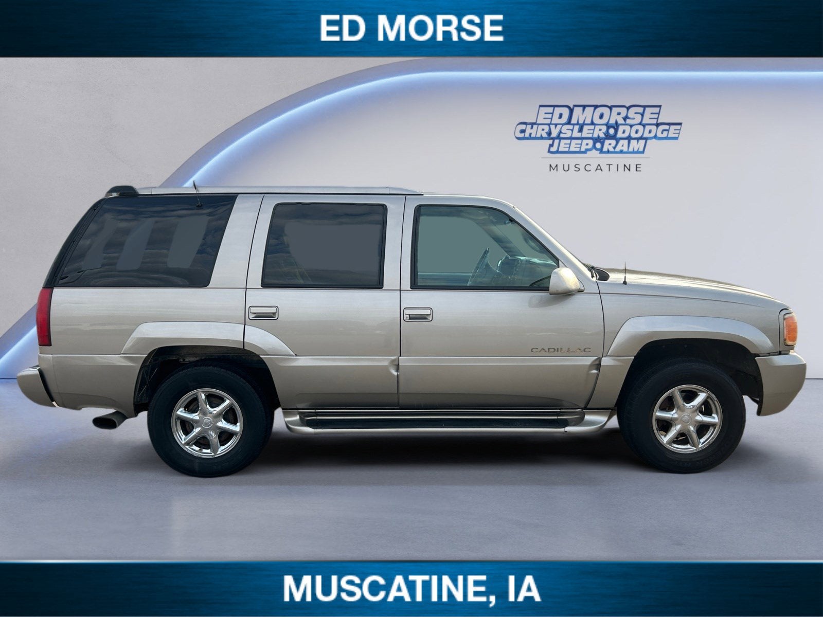 2000 Cadillac Escalade Standard