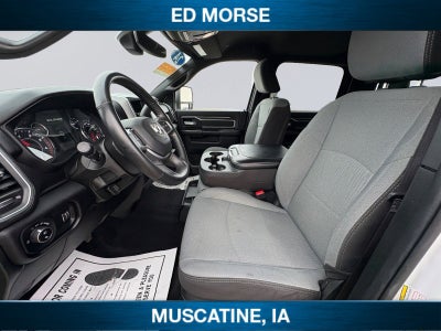 2024 RAM 3500 Big Horn Crew Cab 4x4 8' Box