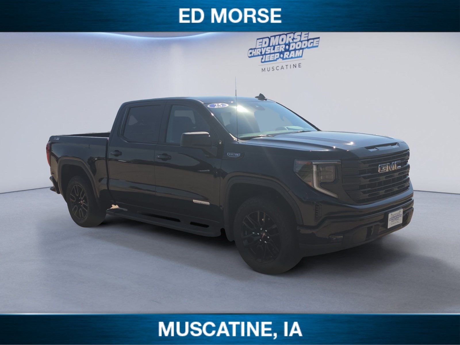 2025 GMC Sierra 1500 4WD Crew Cab Short Box Elevation with 3SB