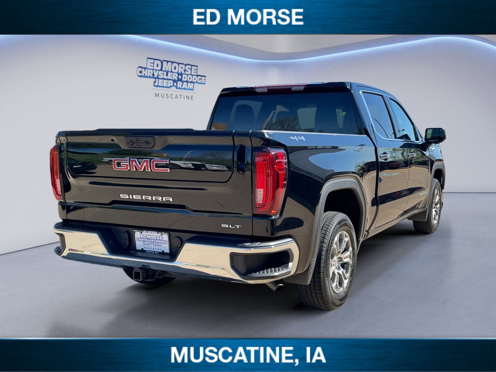 2025 GMC Sierra 1500 4WD Crew Cab Short Box SLT