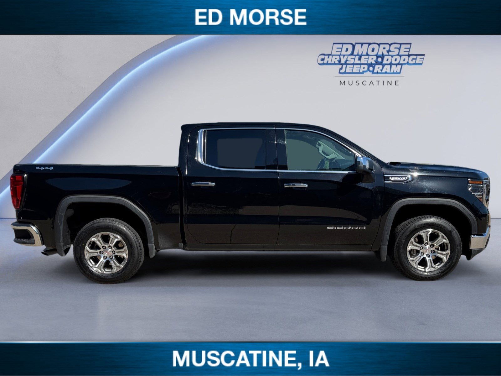 2025 GMC Sierra 1500 4WD Crew Cab Short Box SLT