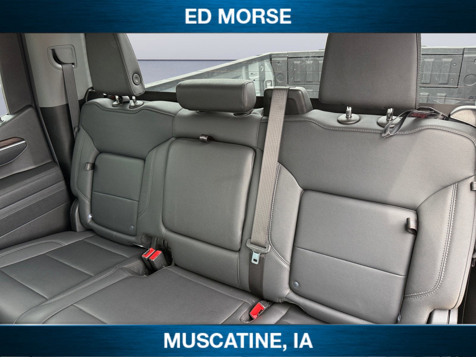 2025 GMC Sierra 1500 4WD Crew Cab Short Box SLT