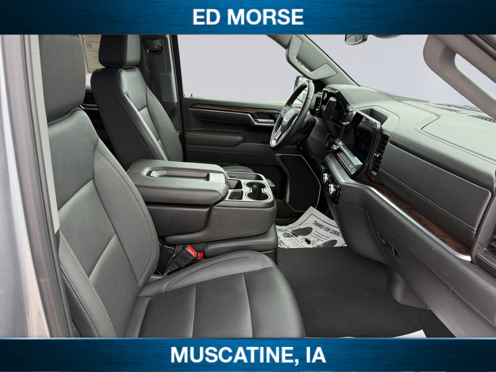 2025 GMC Sierra 1500 4WD Crew Cab Short Box SLT