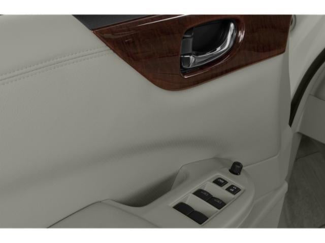 2015 Nissan Quest SV