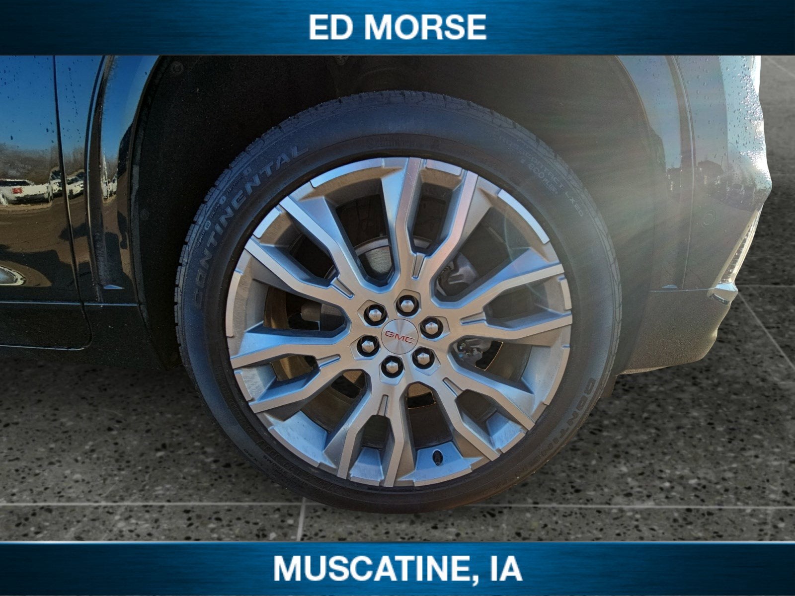 2025 GMC Acadia Denali