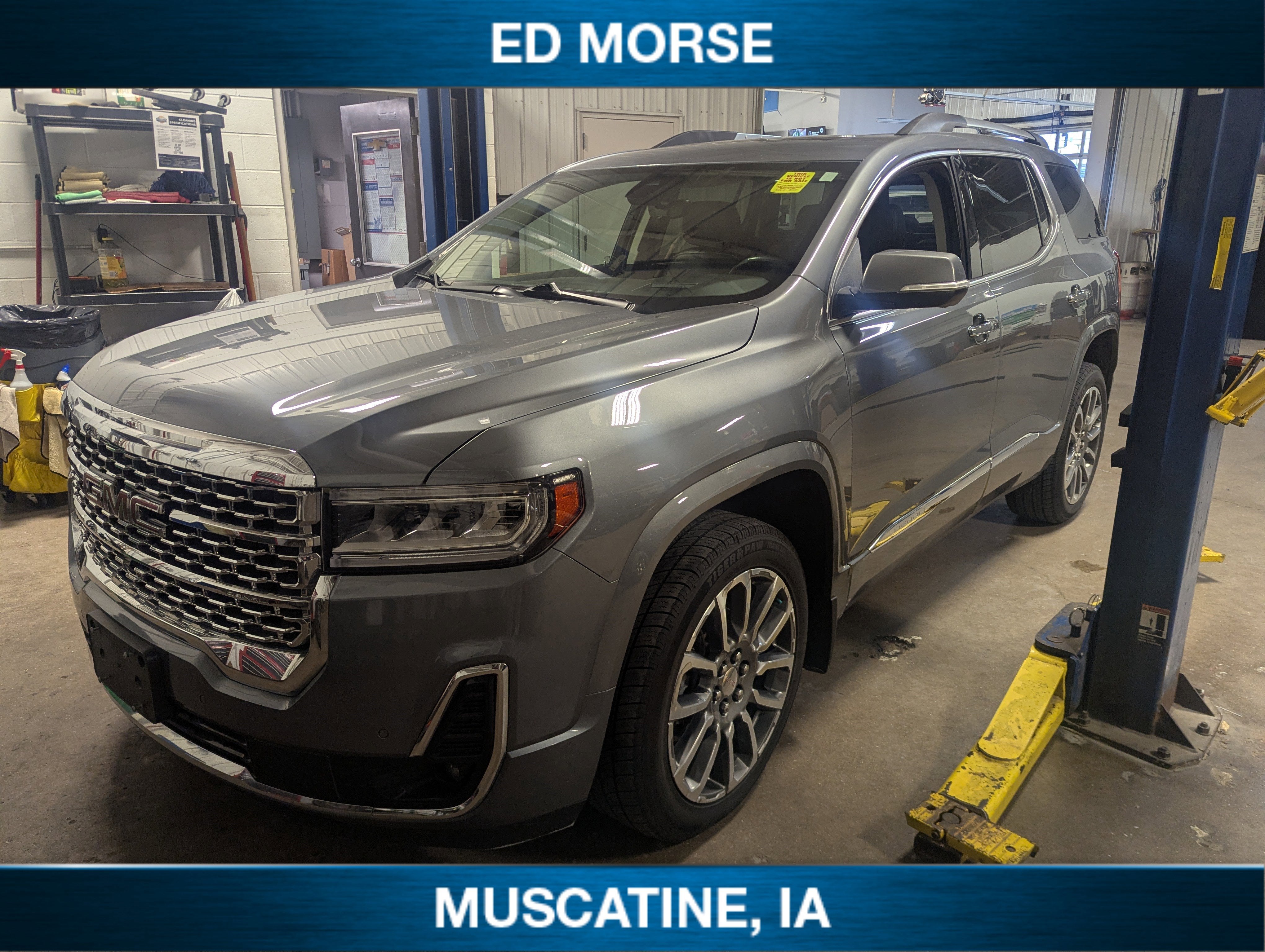 2021 GMC Acadia Denali