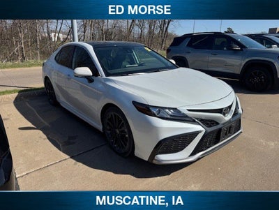2022 Toyota Camry XSE AWD