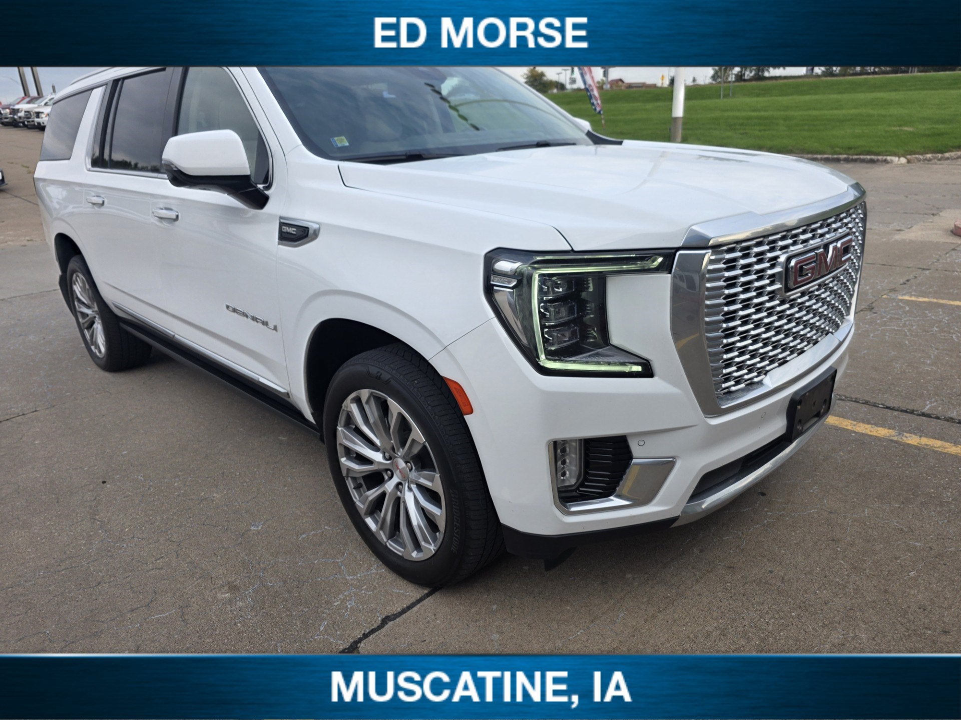 2023 GMC Yukon XL Denali