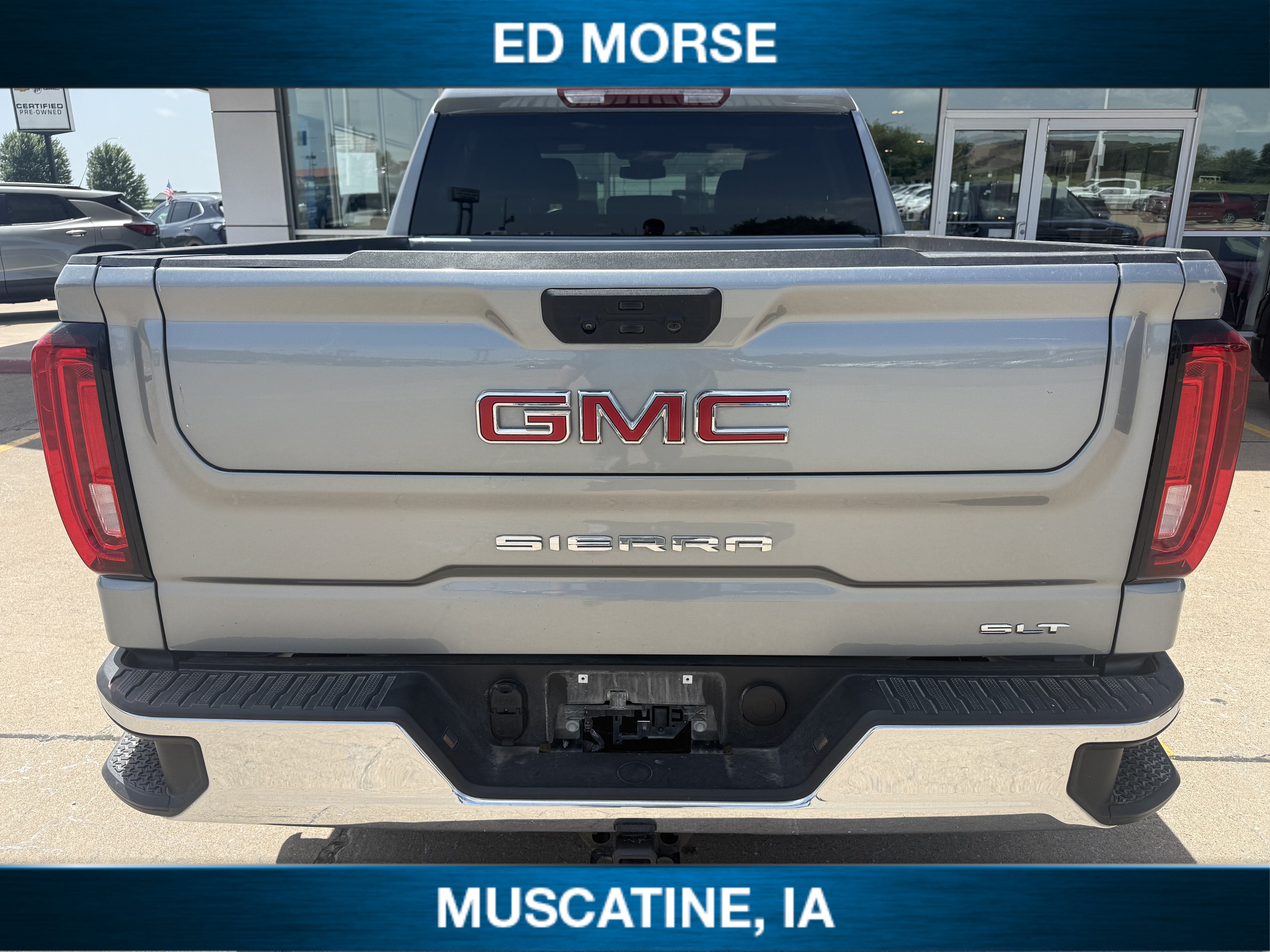 2025 GMC Sierra 1500 SLT