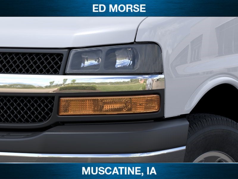2026 Chevrolet Express Cutaway 3500 1WT