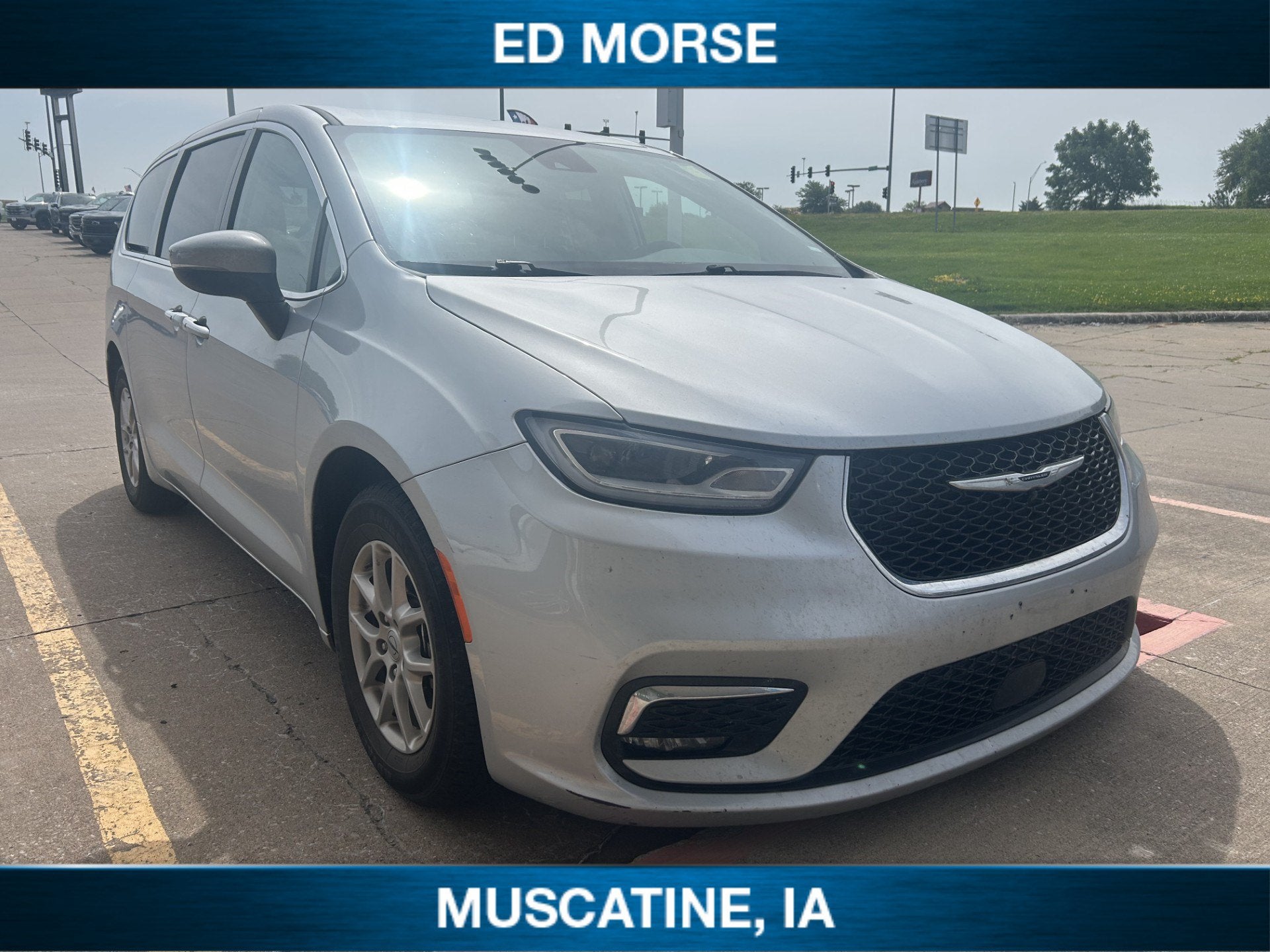 2023 Chrysler Pacifica Touring L