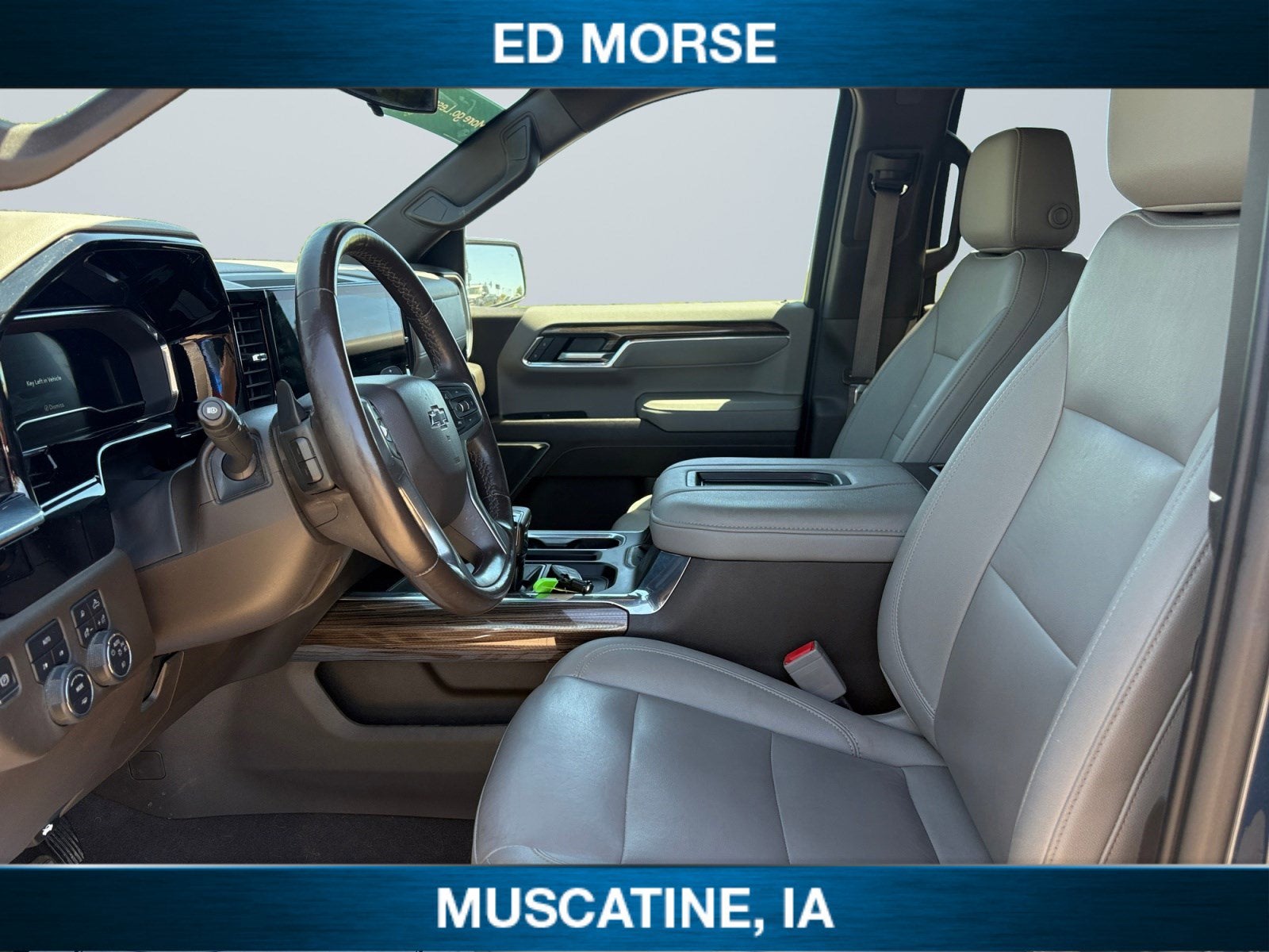 2022 Chevrolet Silverado 1500 RST - Photo 13