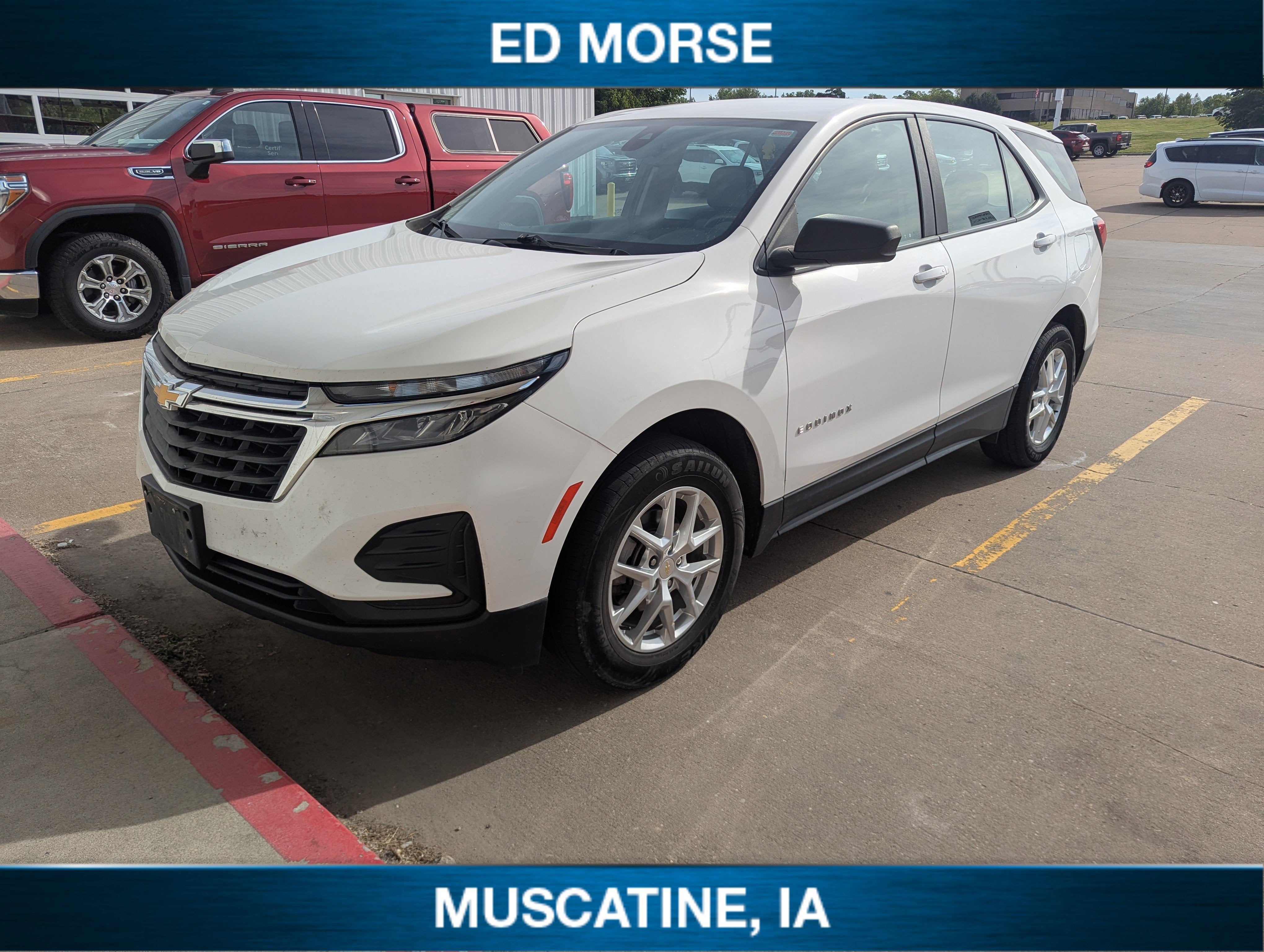 2022 Chevrolet Equinox AWD LS's photo