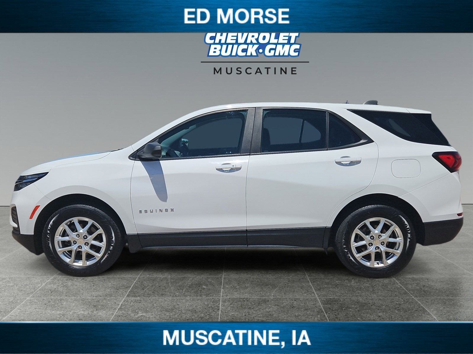 Used 2022 Chevrolet Equinox LS with VIN 3GNAXSEV1NS177440 for sale in Muscatine, IA