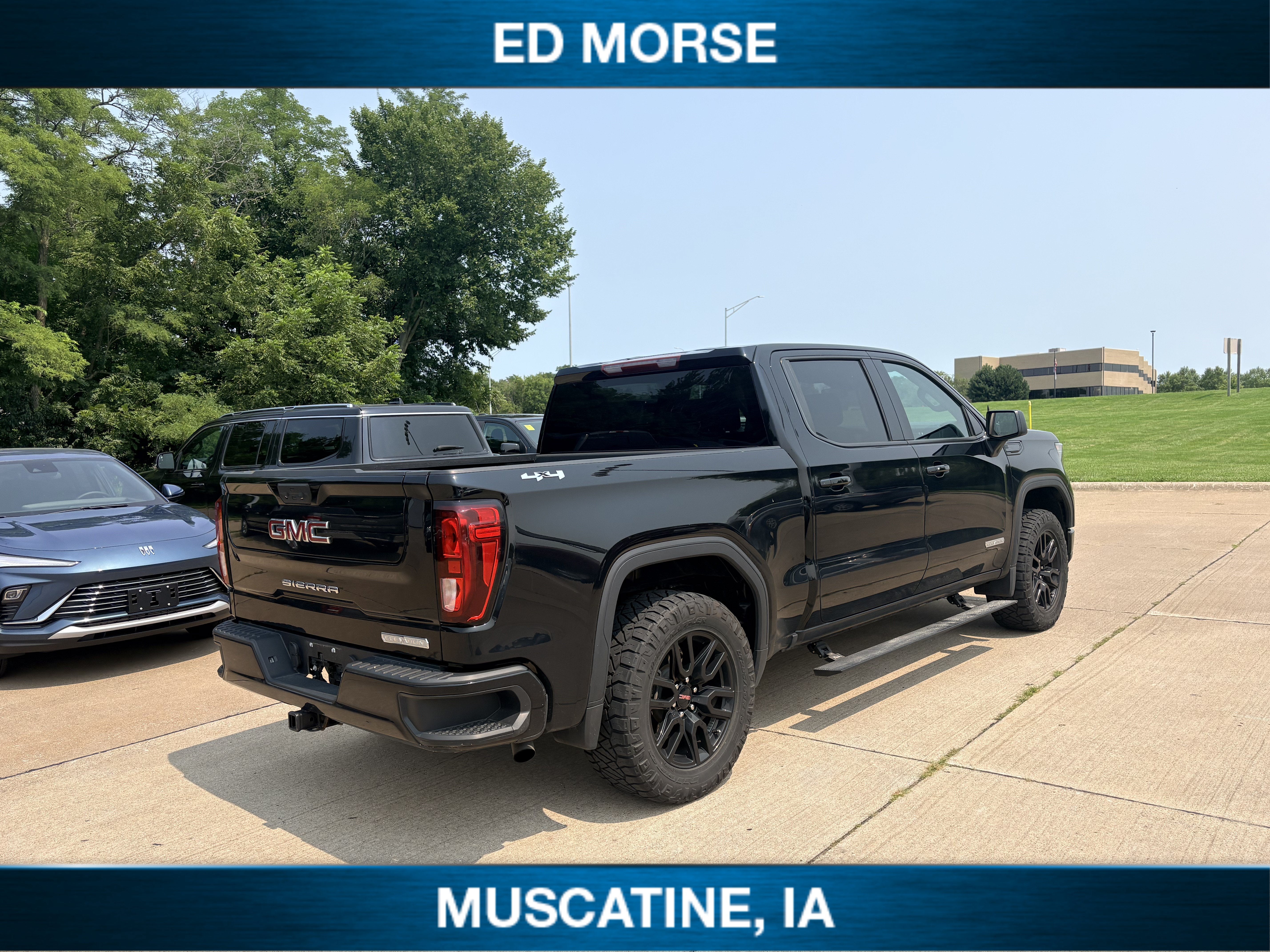 2022 GMC Sierra 1500 Elevation