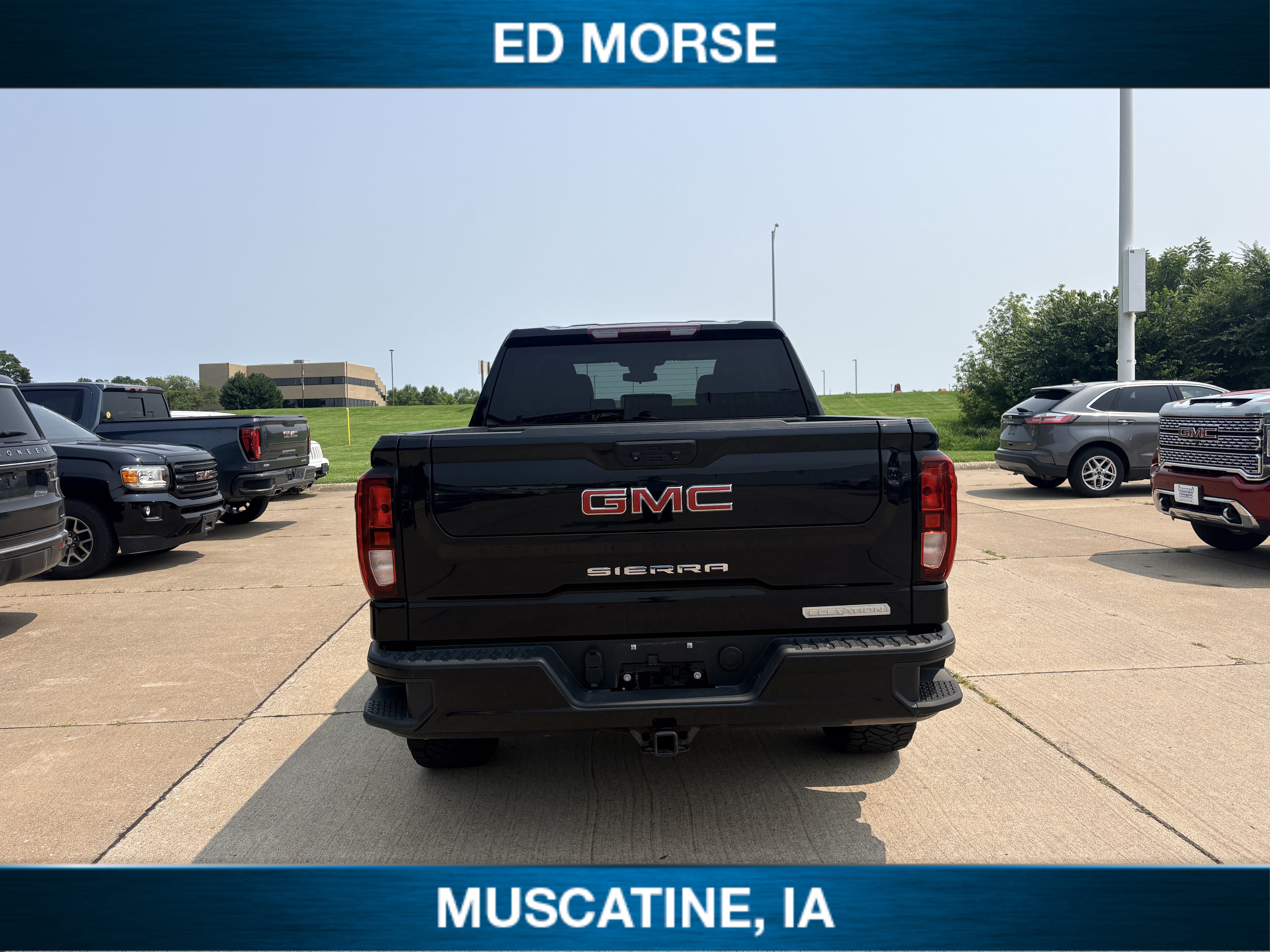 2022 GMC Sierra 1500 Elevation